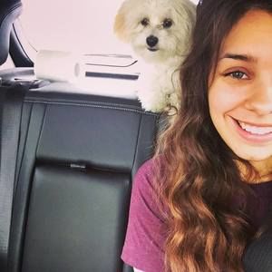 Meet your Posher, Jade